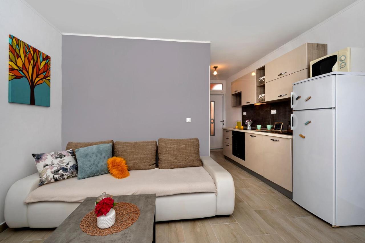 B Apartment رافني المظهر الخارجي الصورة